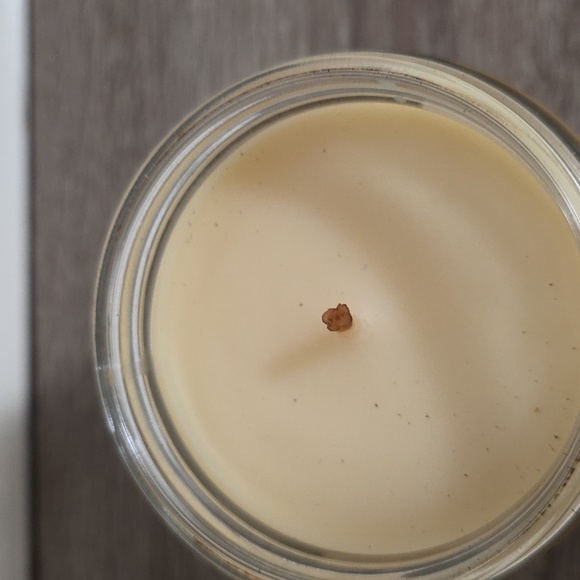 NWT Bath & Body Works Merry Cookie Single Wick Candle - Picture 2 of 3